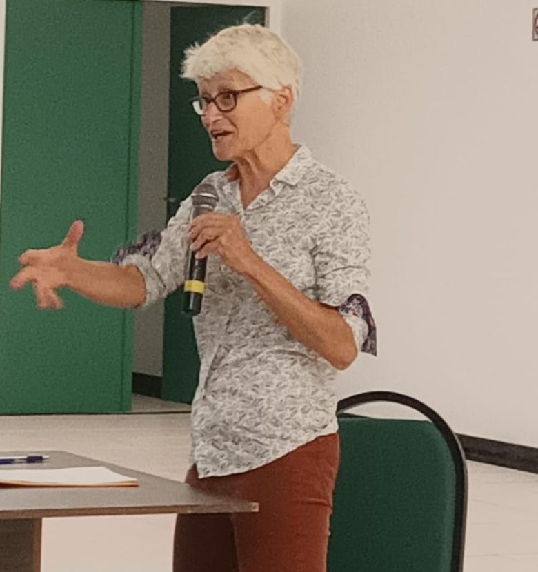 Terranias recebe Elizabeth Povinelli na PUC-Rio